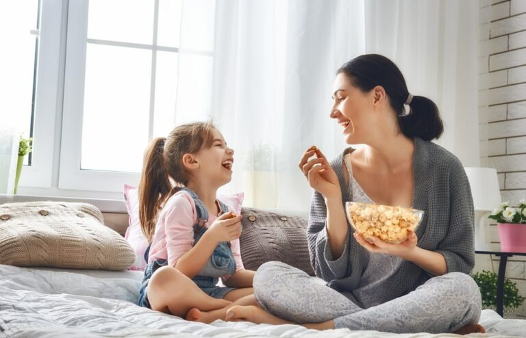 peopleeatingpopcorn-redstar-ingredient-gnosisbylesaffre